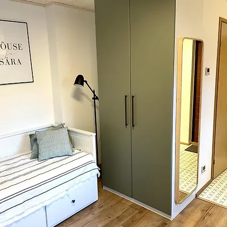 Charming Flat In A Unique Wooden Building Neighbourhood In Downtown