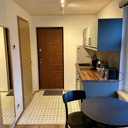 Charming Flat In A Unique Wooden Building Neighbourhood In Downtown